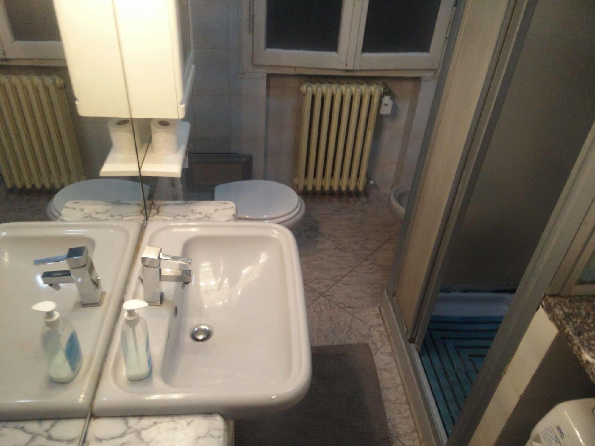 Stazione Centrale 2 Μπολόνια Εξωτερικό φωτογραφία